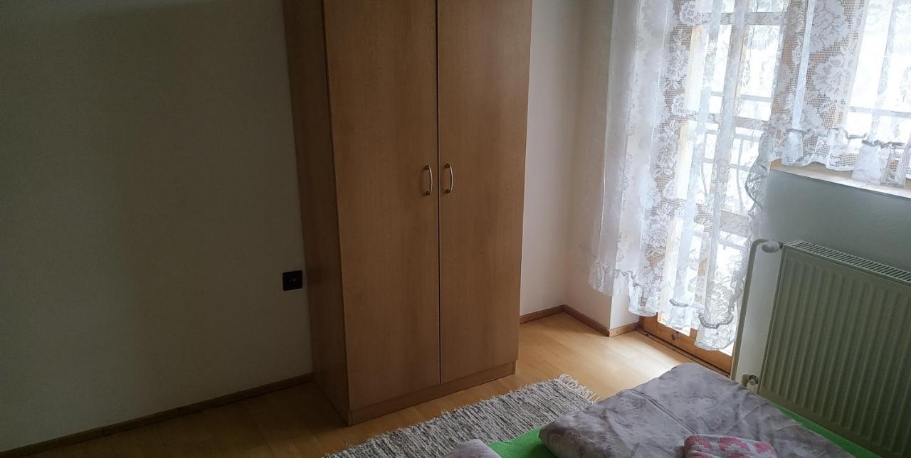 Dovolenkový dom s tromi spálňami Zuberec Exterior foto